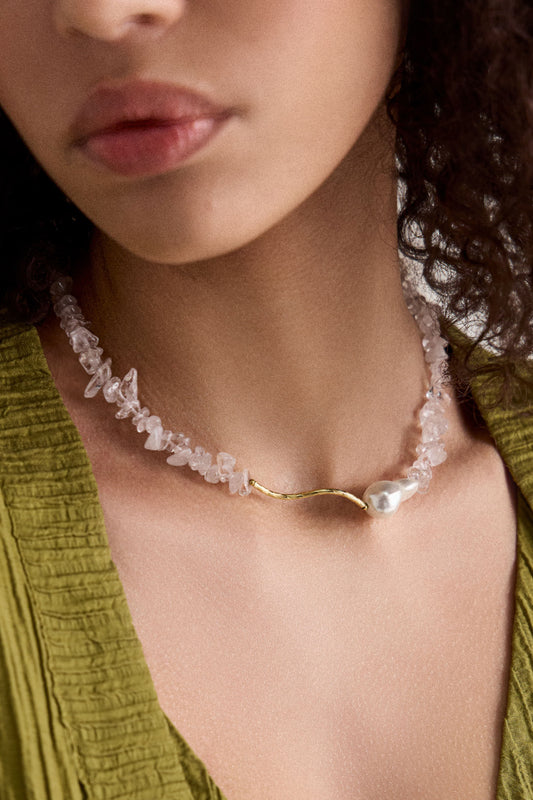 ÉNA Necklace with quartz