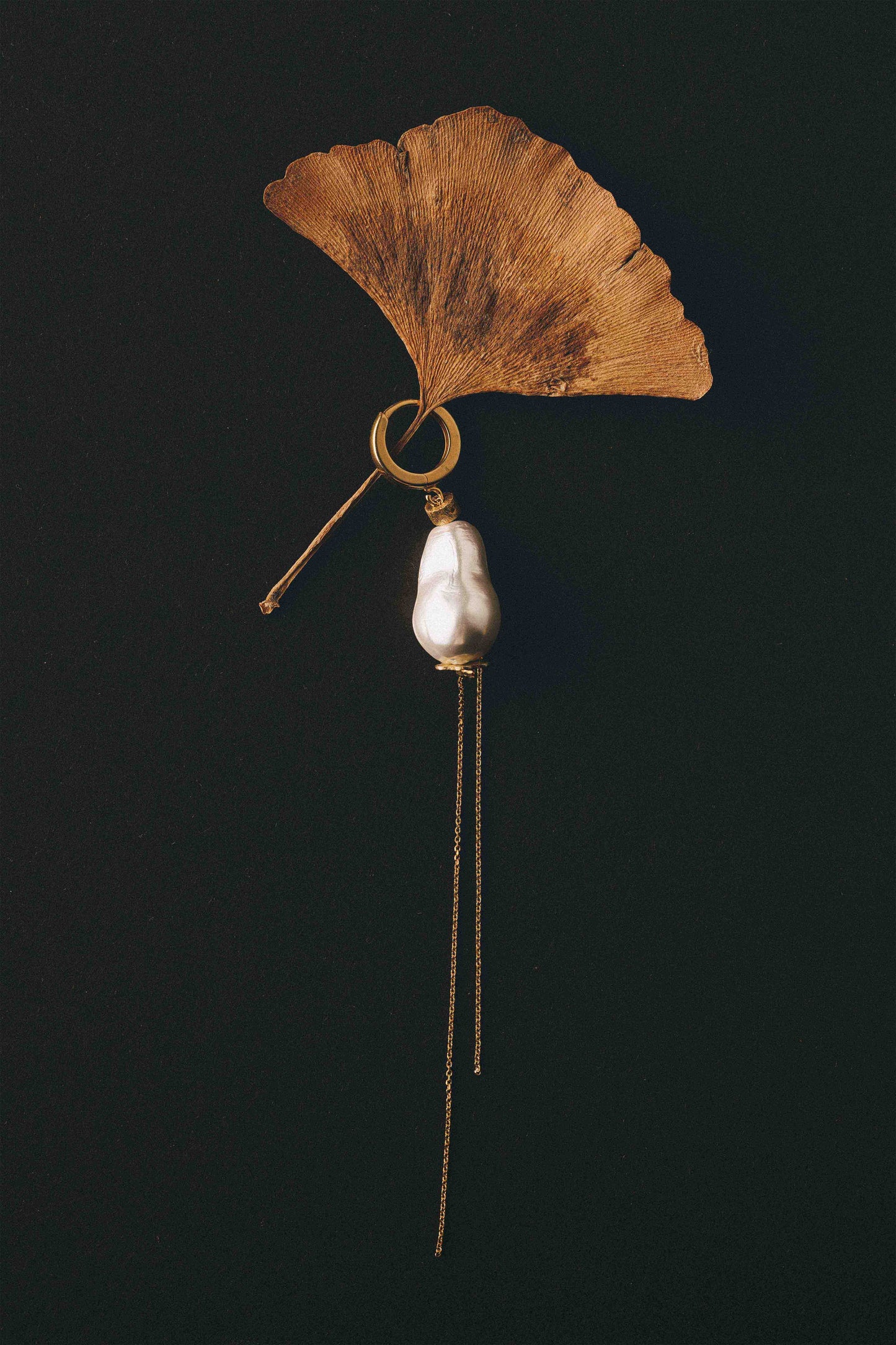 Evia Mono Earring