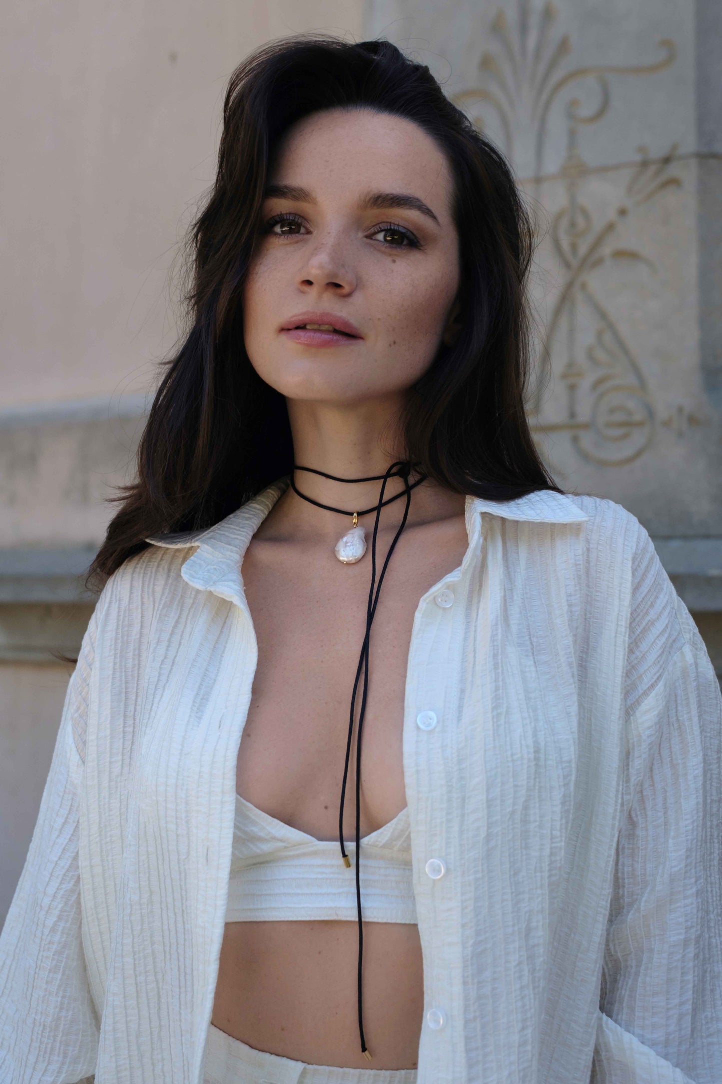 Choker Delos with Pearls