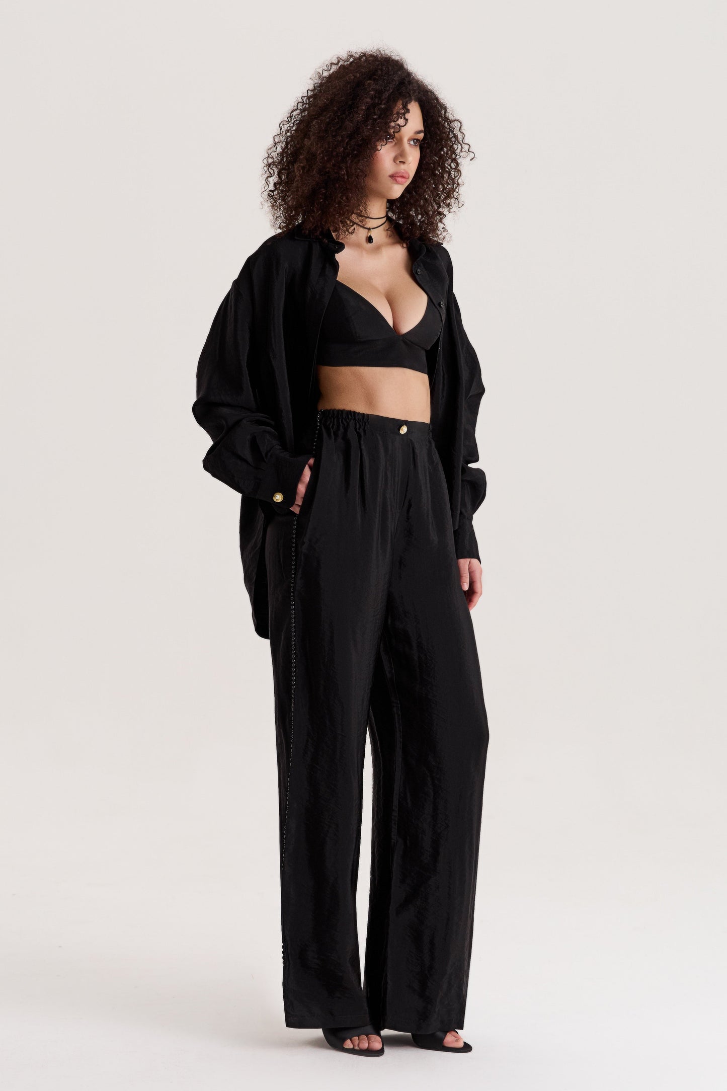 Trousers Palazzo Delos in Black