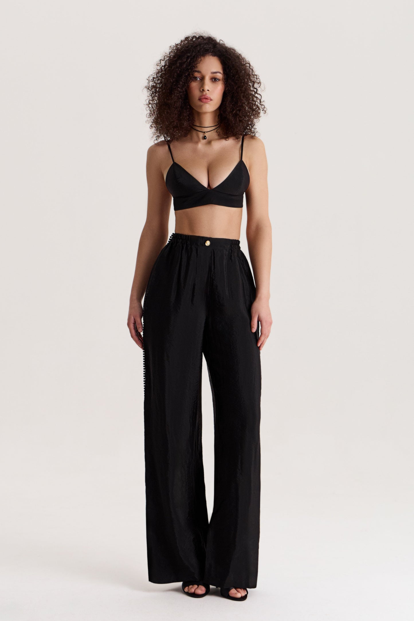 Trousers Palazzo Delos in Black