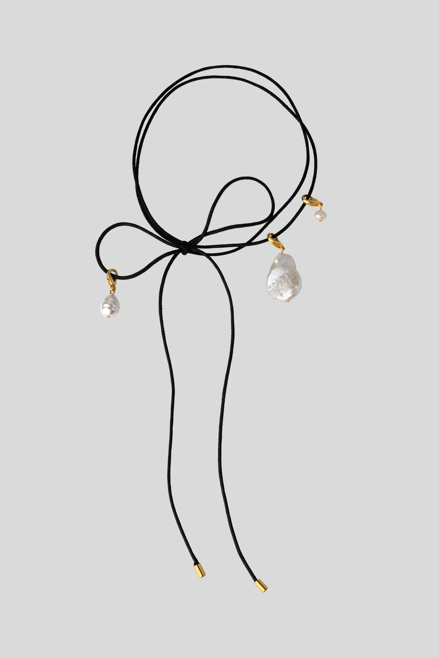 Choker Delos with Pearls