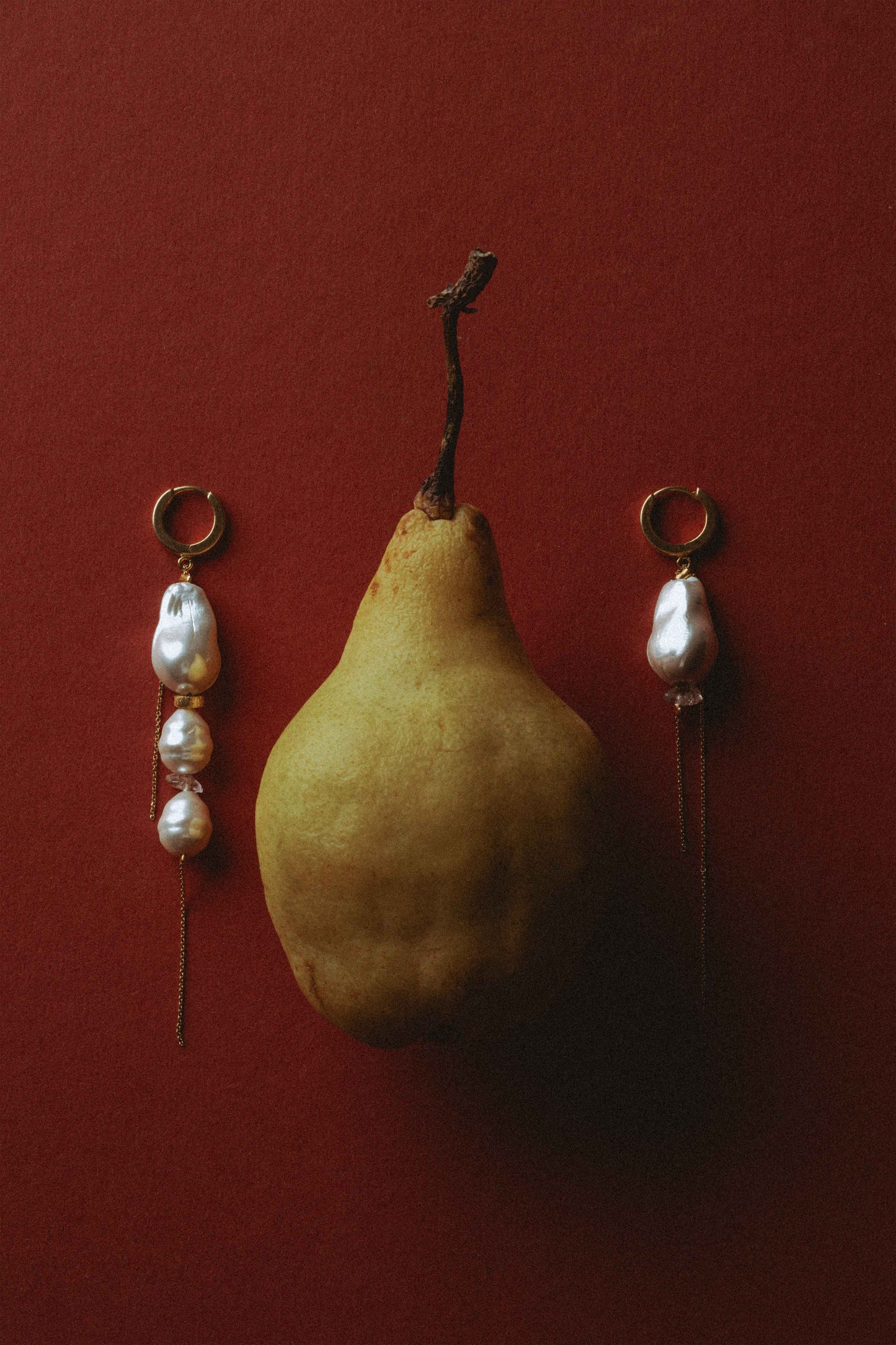 Sia Earrings with Pearls